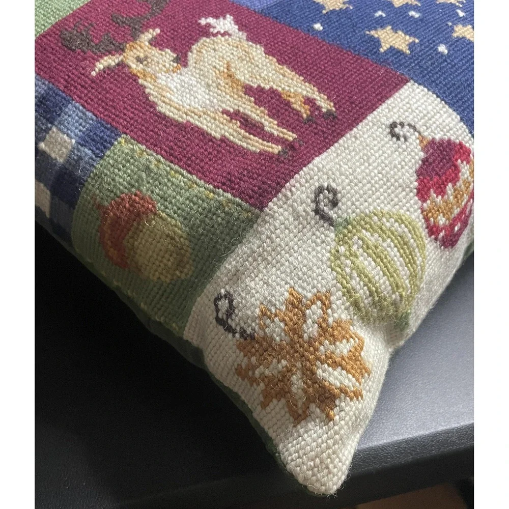 VTG Needlepoint Christmas Pillow Feather Insert 17